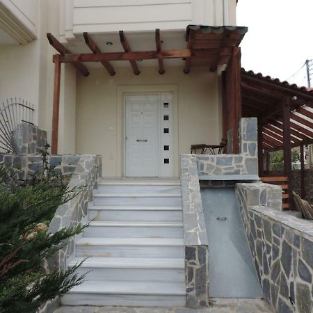 Vivi'S Home Artemida  Exterior foto
